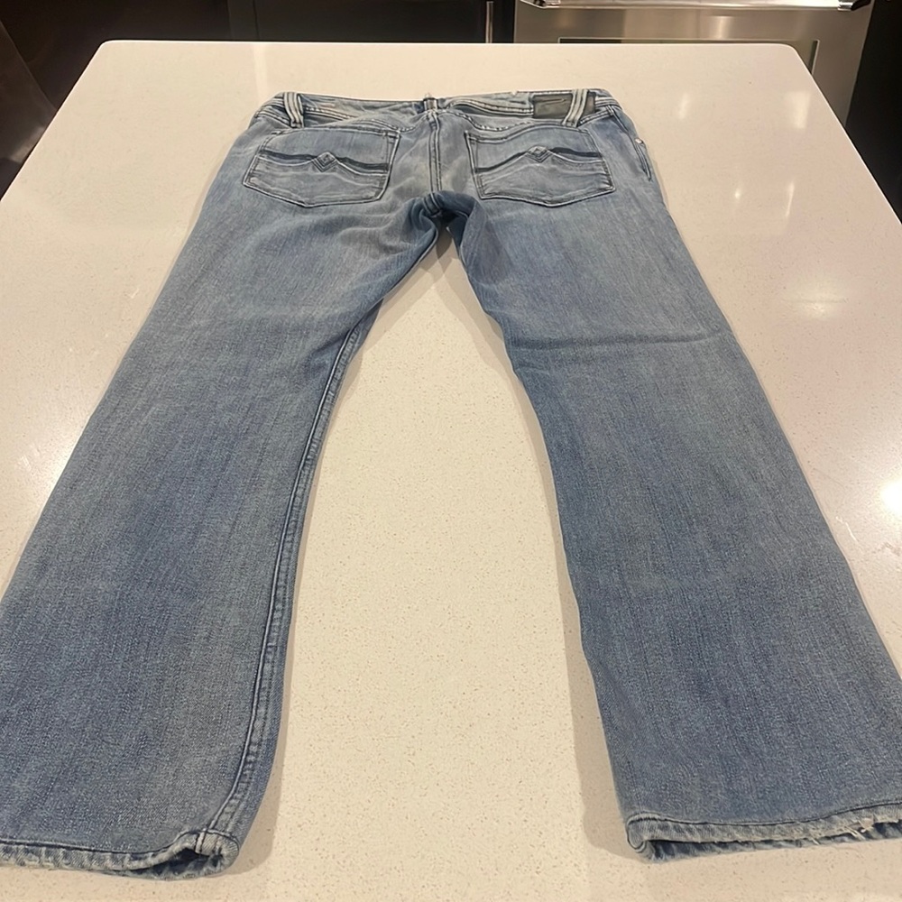 Men’s Denim Jeans. Diesel Industry Denim. Strait Leg. Size waist 31 length 30.